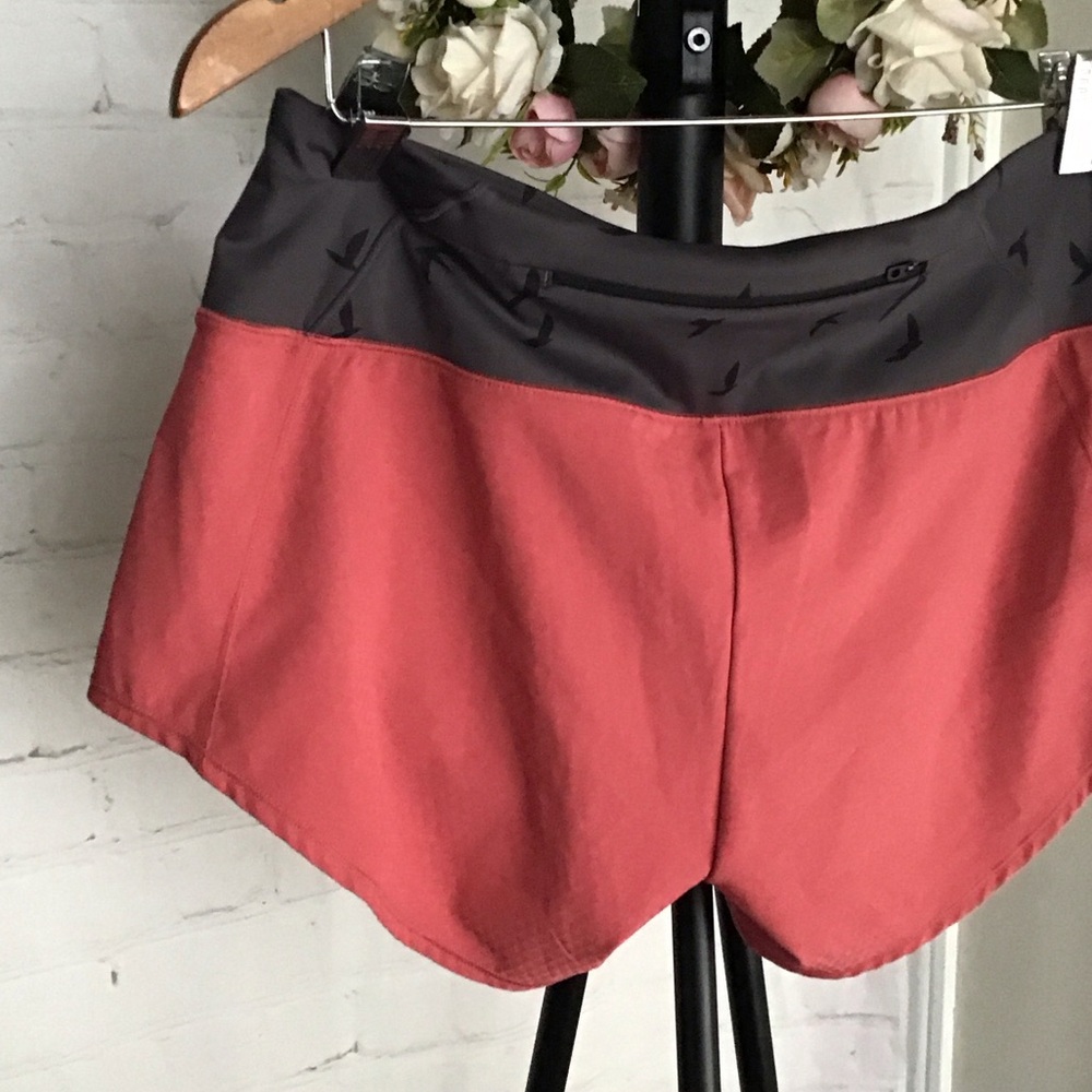 OISELLE Women's Athletic Coral and Gray Shorts - Picture 8 of 8